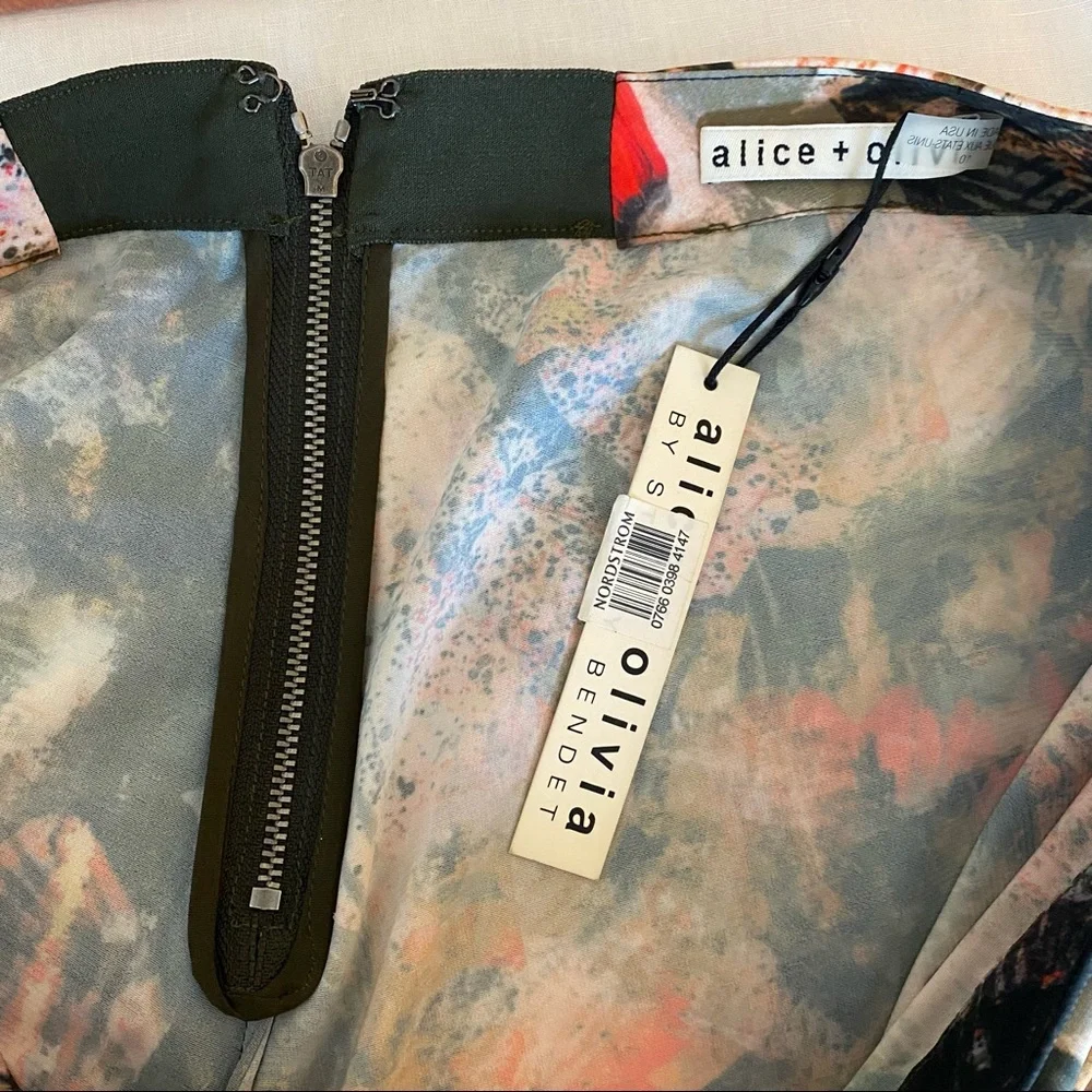 NWT Alice + Olivia wide leg jungle safari print pants size 10 - Picture 4 of 7